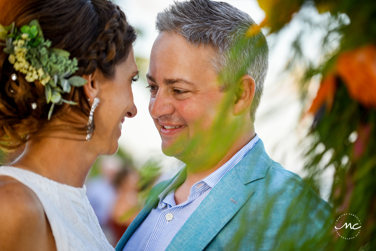 Bride & groom portraits at Blue Diamond Riviera Maya, Mexico. Martina Campolo Photography