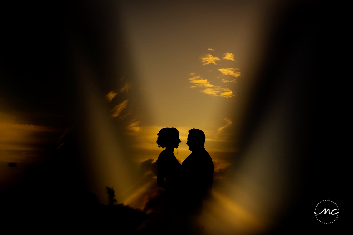 Bride and groom sunset portraits at Blue Diamond Riviera Maya, Mexico. Martina Campolo Photography