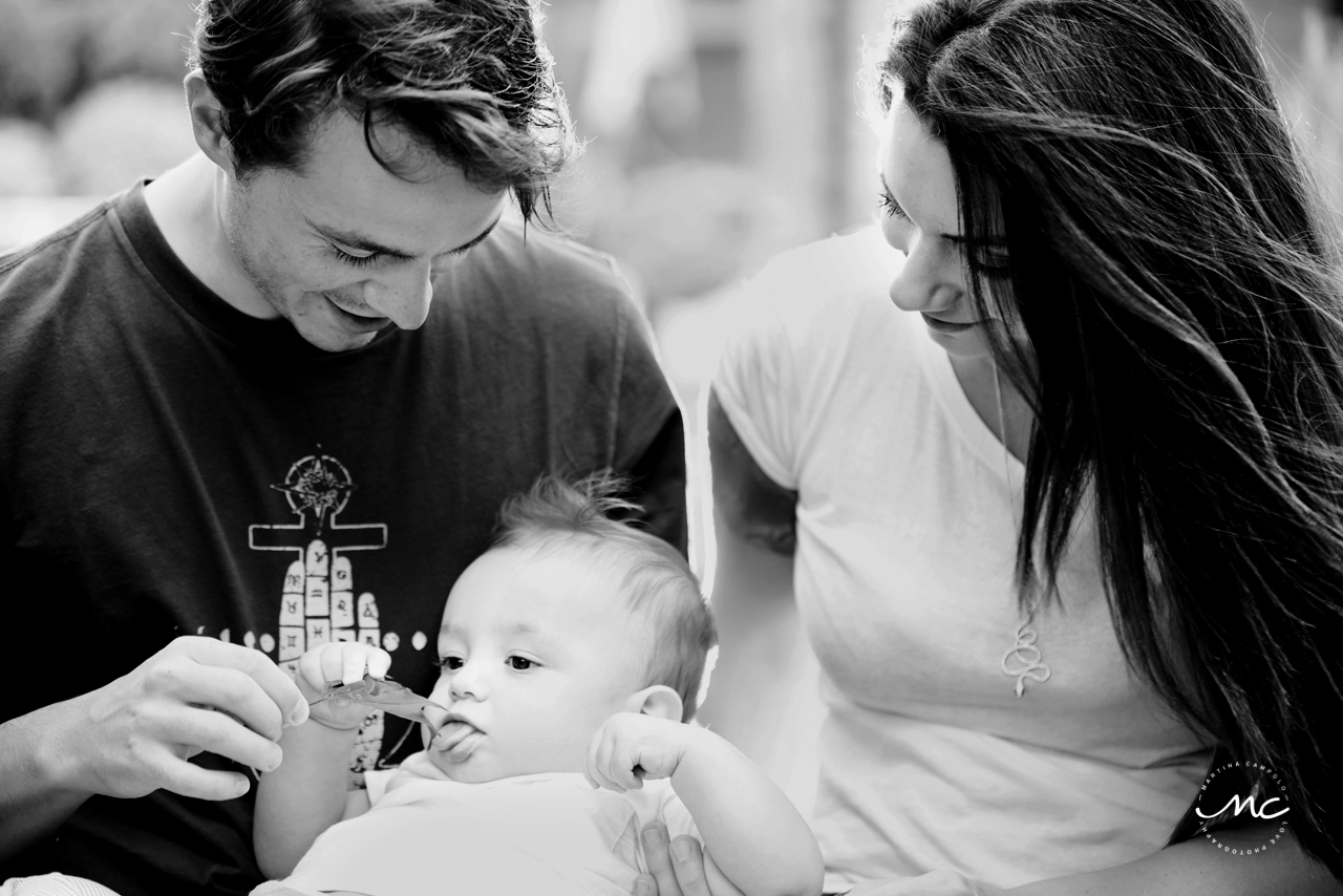 Family of three photoshoot in Italy by Martina Campolo Photography