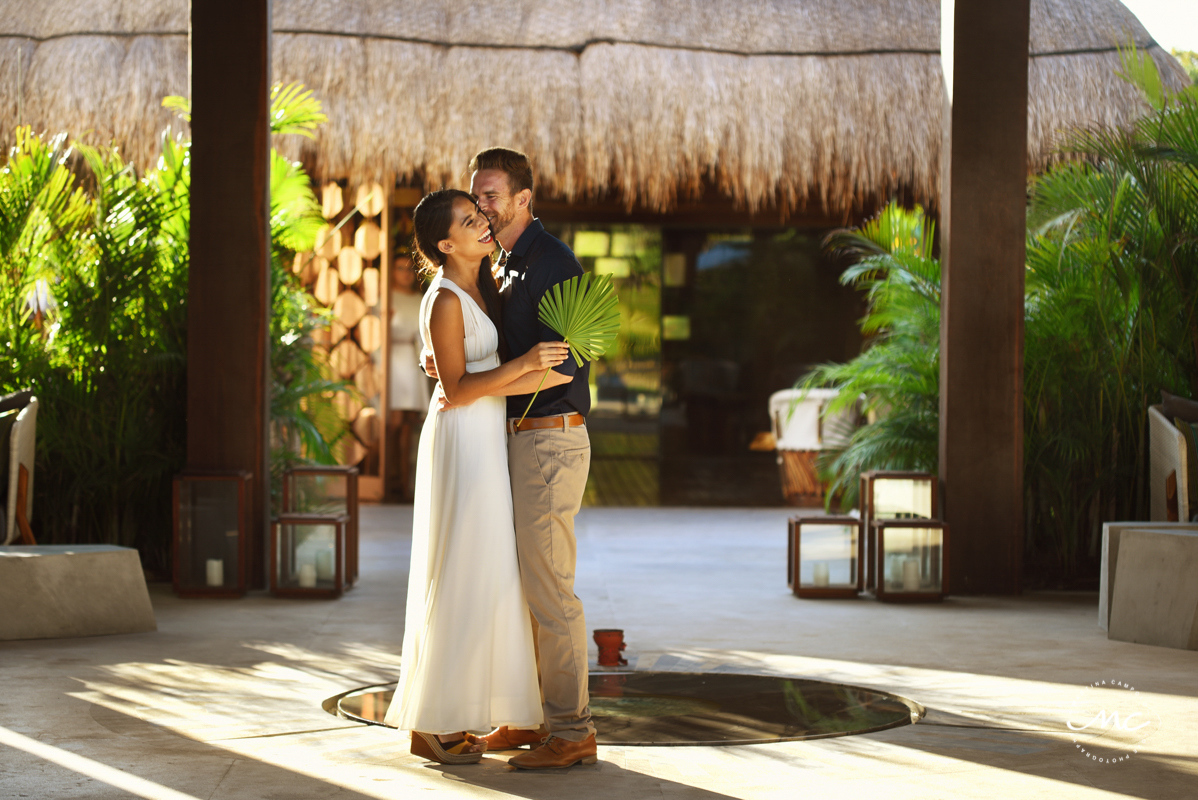 Bride and groom portraits at Chable Maroma, Mexico. Martina Campolo Wedding Photography