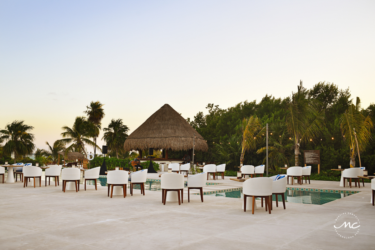 Outdoors dinner setup at Chable Maroma, Riviera Maya, Mexico. Martina Campolo Photography