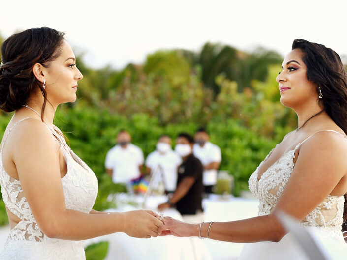 Intimate Gay Wedding in Villas Palapas de Mar Holbox Mexico by Martina Campolo Photography