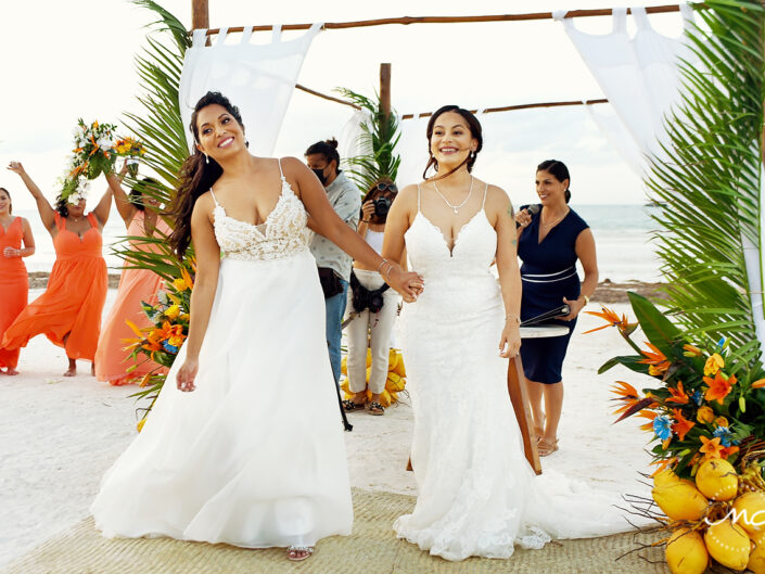 Intimate Gay Wedding in Villas Palapas de Mar Holbox Mexico by Martina Campolo Photography