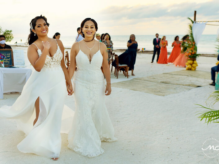 Intimate Gay Wedding in Villas Palapas de Mar Holbox Mexico by Martina Campolo Photography