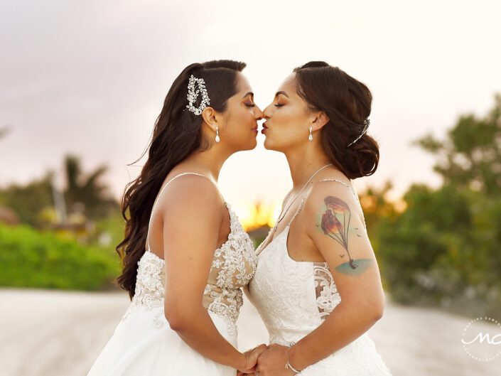 Intimate Gay Wedding in Villas Palapas de Mar Holbox Mexico by Martina Campolo Photography