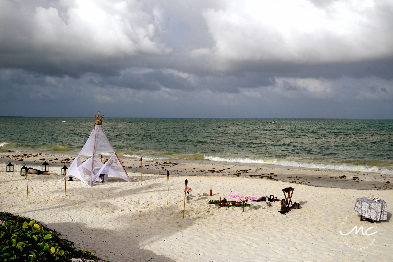 Andaz Mayakoba Intimate Destination Wedding. Riviera Maya, Mexico. Martina Campolo Photography