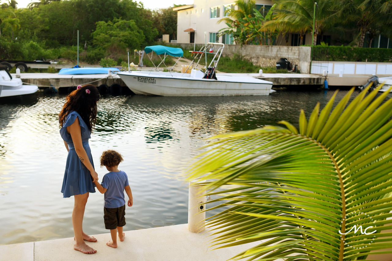 Intimate Villa Destination Wedding in Puerto Aventuras, Mexico. Martina Campolo Photography