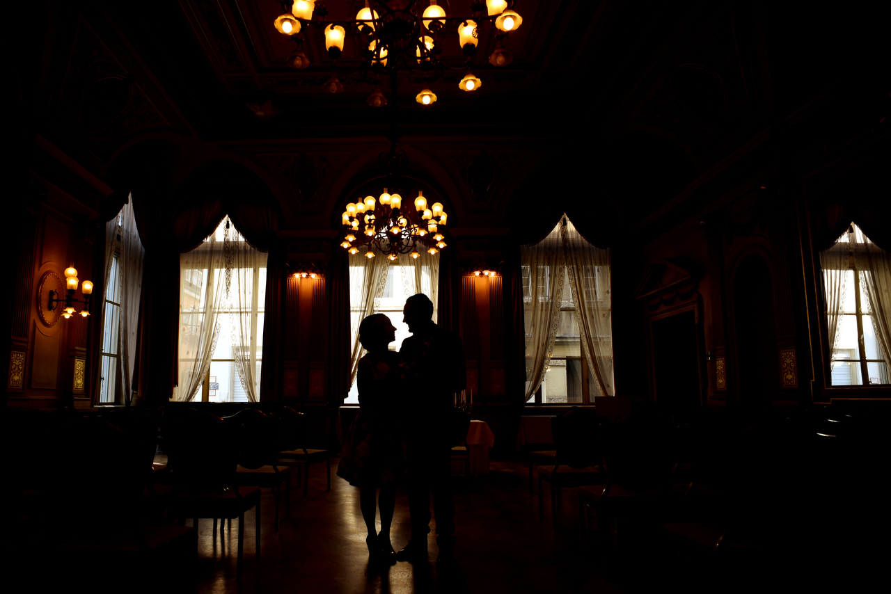 Couple silhouette. Heidelberg Castle Wedding in Germany. Martina Campolo Photography