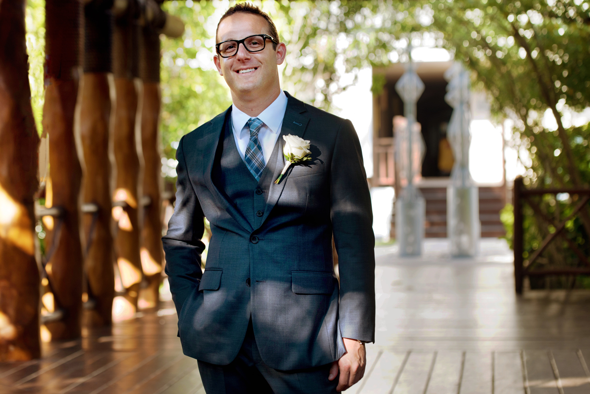 Jewish gay destination wedding in Playa del Carmen, Mexico by Martina Campolo Photography