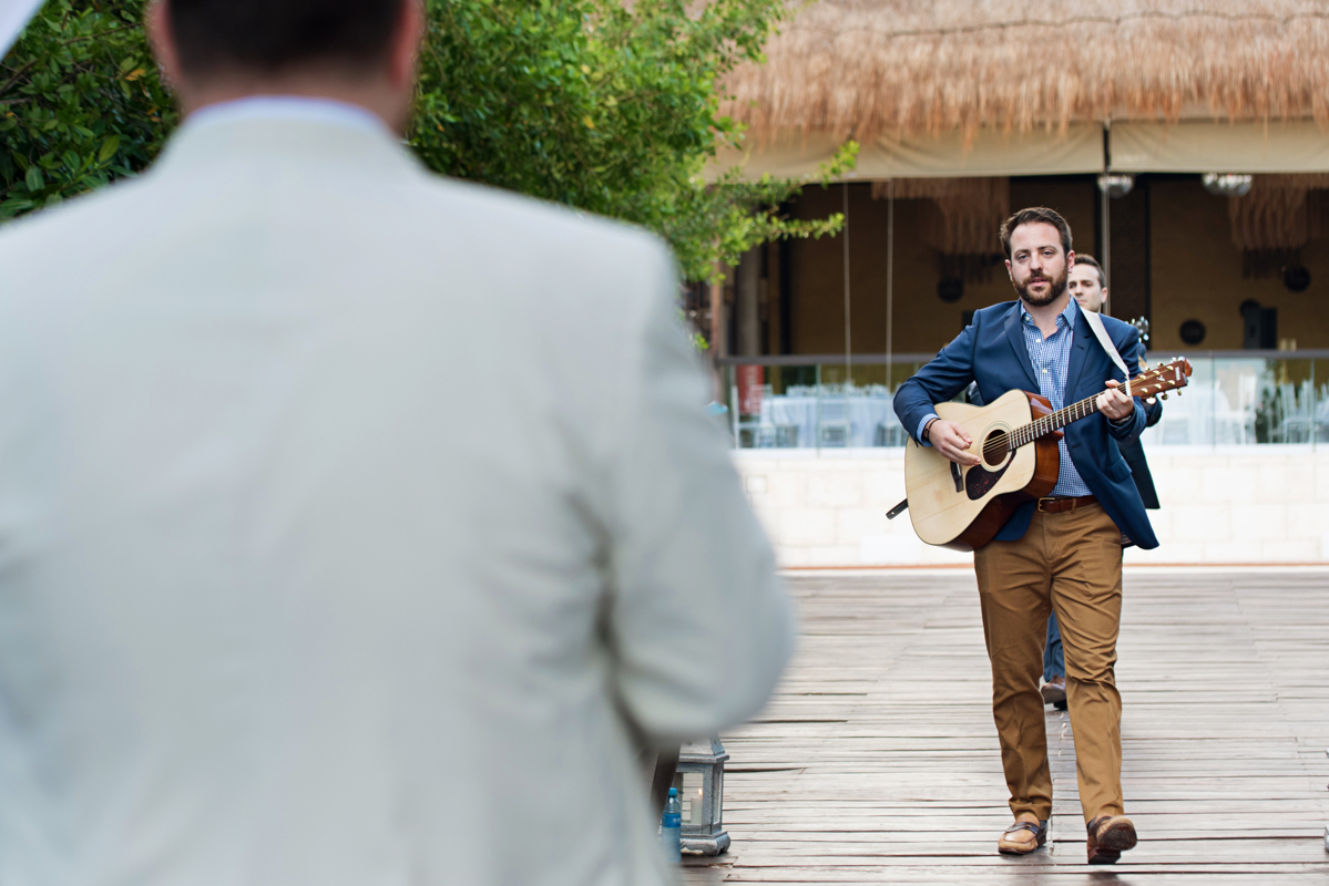 Live wedding music at Paradisus Playa del Carmen, Mexico by Martina Campolo Photography