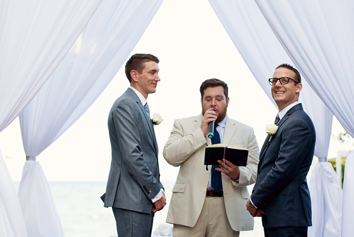 LGBTQ Wedding ceremony at Paradisus Playa del Carmen by Martina Campolo Photography