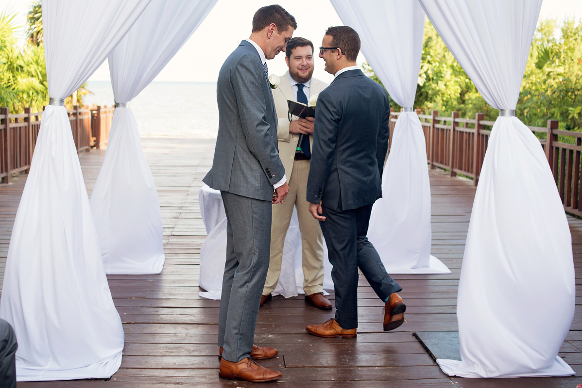 Jewish gay destination wedding in Playa del Carmen, Mexico by Martina Campolo Photography