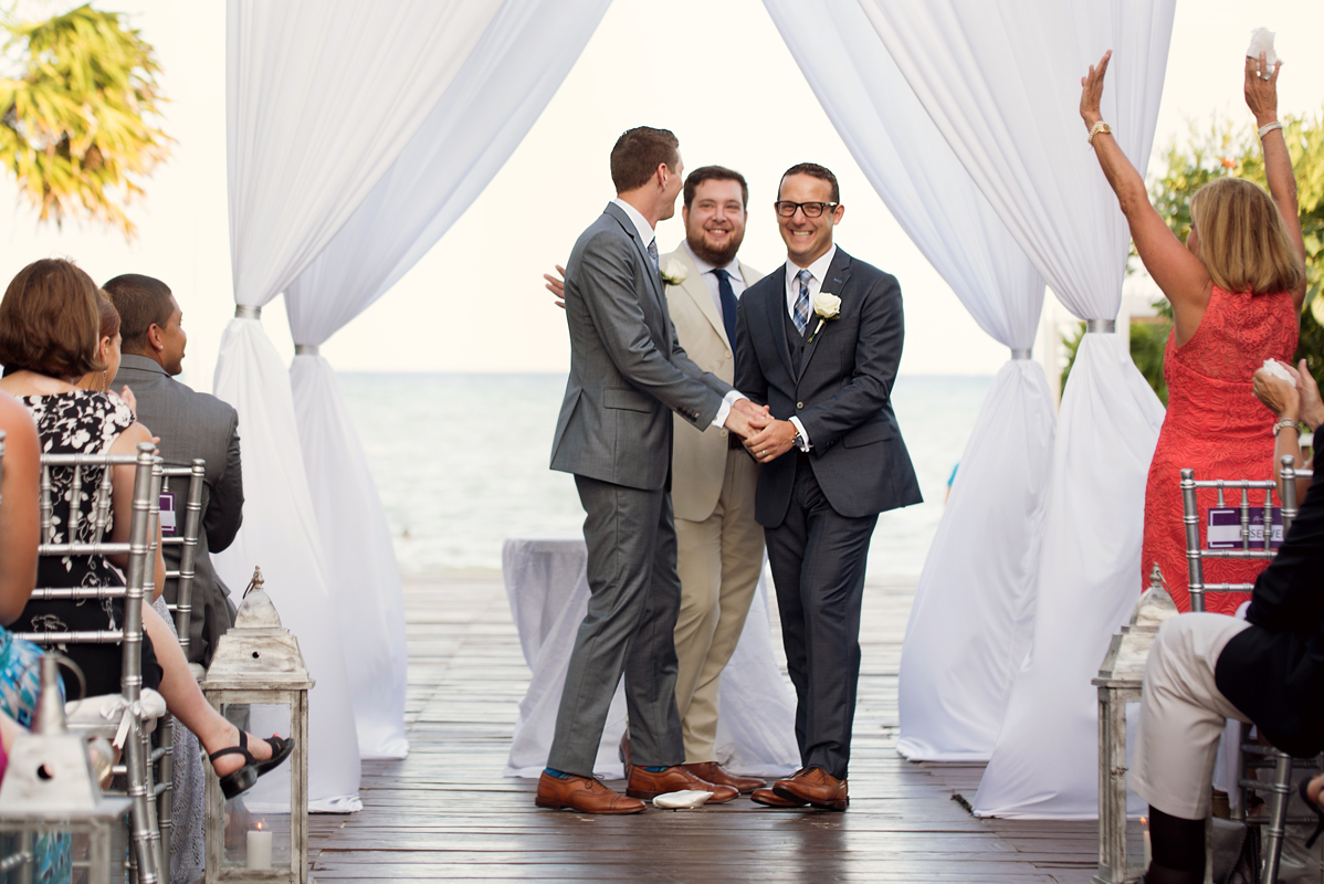 Gay Jewish destination wedding in Riviera Maya, Mexico by Martina Campolo Photography