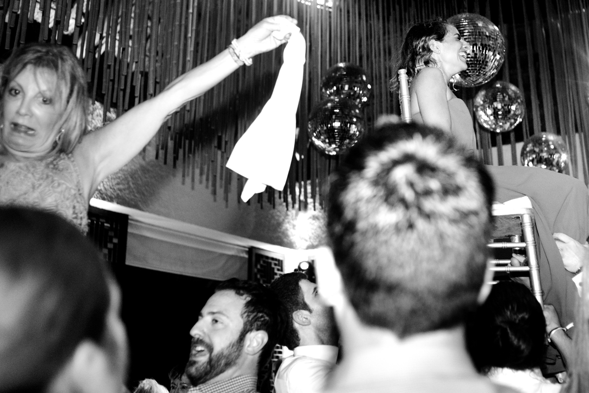 Jewish wedding reception fun at Paradisus Playa del Carmen, Mexico. Martina Campolo Photography