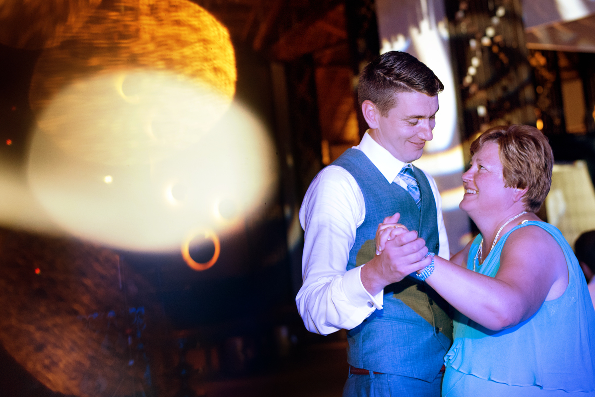 Wedding reception shot at Paradisus Playa del Carmen, Mexico by Martina Campolo Photography