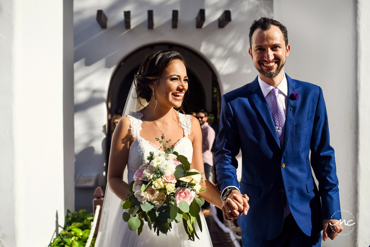 Bride and groom church exit in Playa del Carmen, Mexico. Martina Campolo Photography