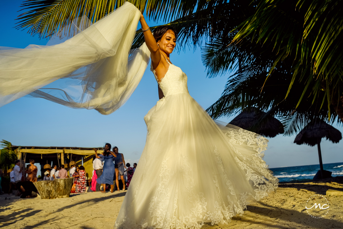 Destination bride portraits at Blue Venado Beach Wedding in Mexico. Martina Campolo Photography