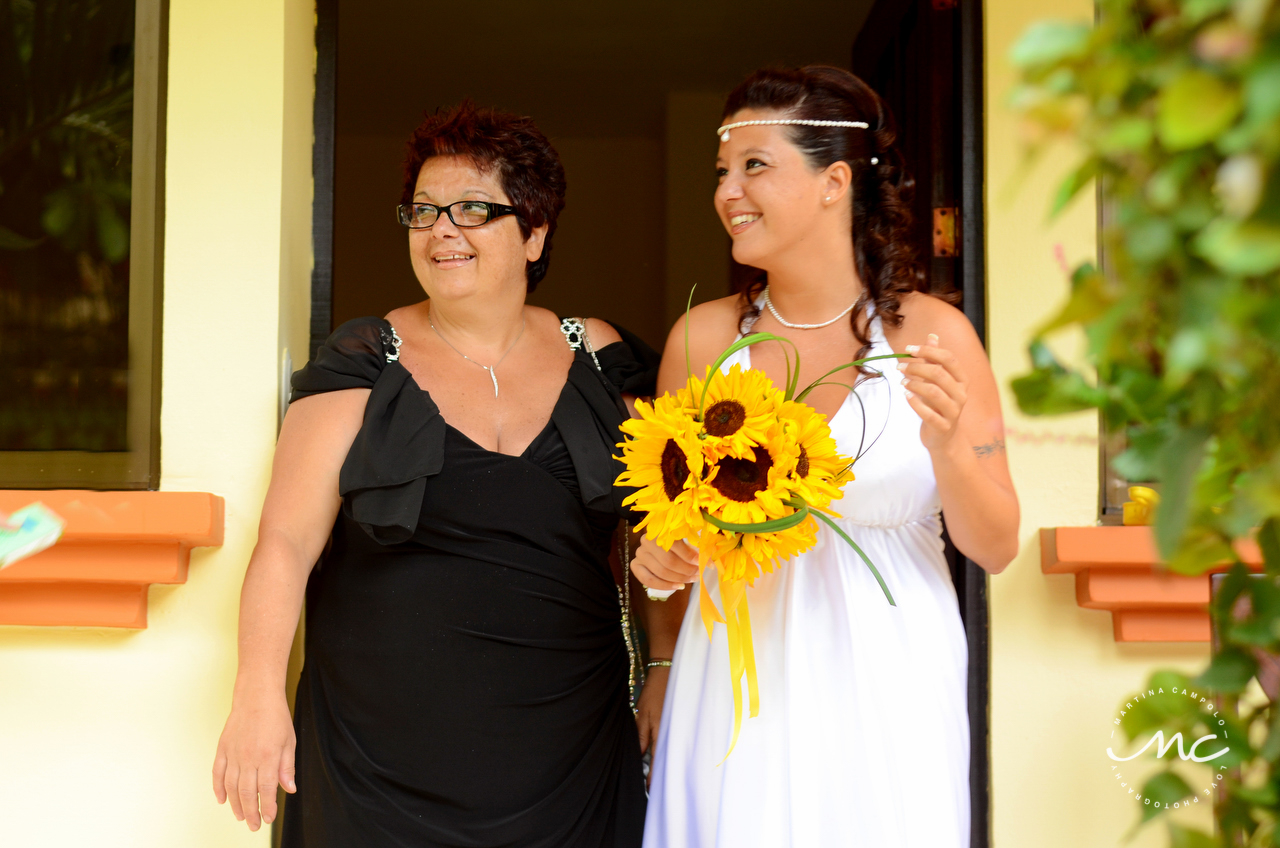 Bride and mother. Costa Rica Destination Wedding by Martina Campolo Photography