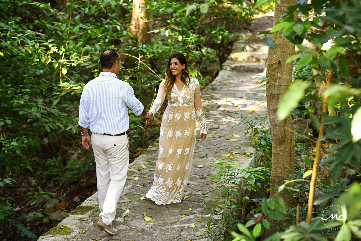 Wedding anniversary photo session in Playacar, Mexico by Martina Campolo Photography