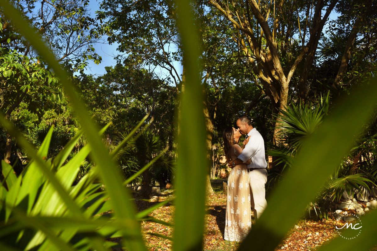 Playacar Engagement photos in the jungle by Martina Campolo Photography