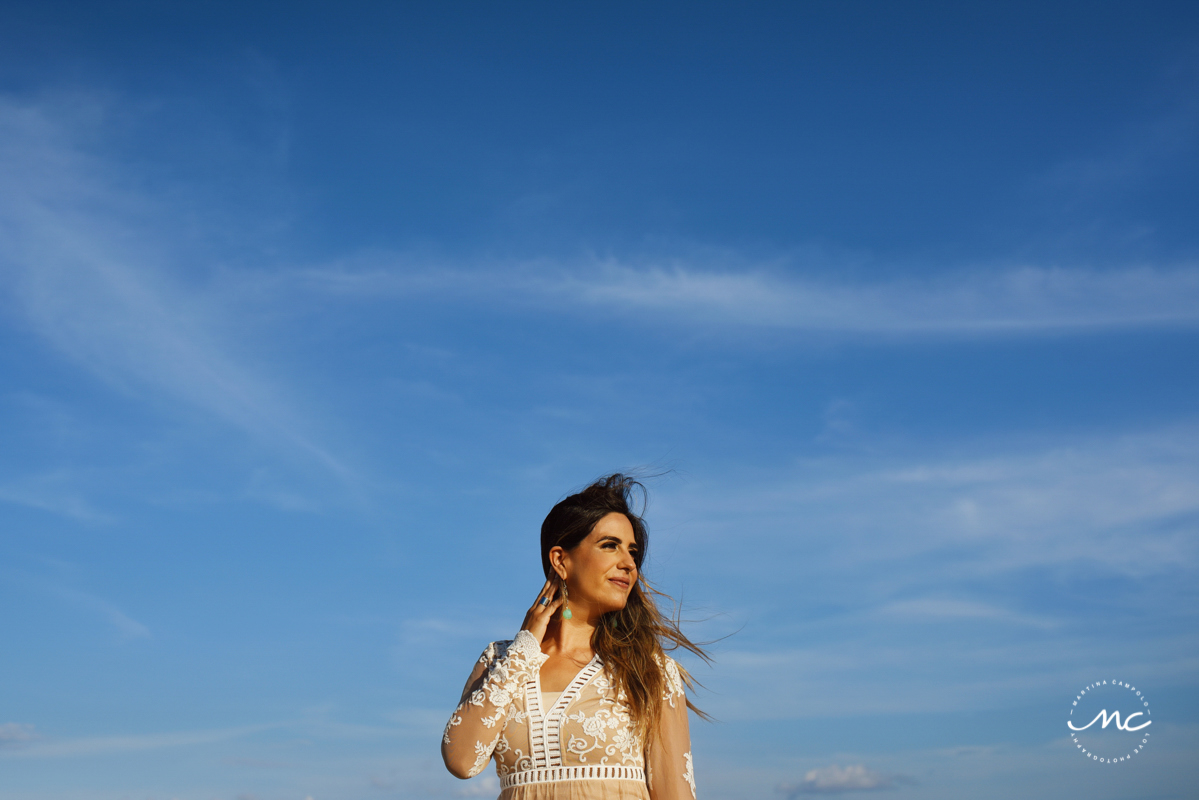 Sara Tamargo in romantic lace dress and perfect blue sky. Martina Campolo Riviera Maya Photography