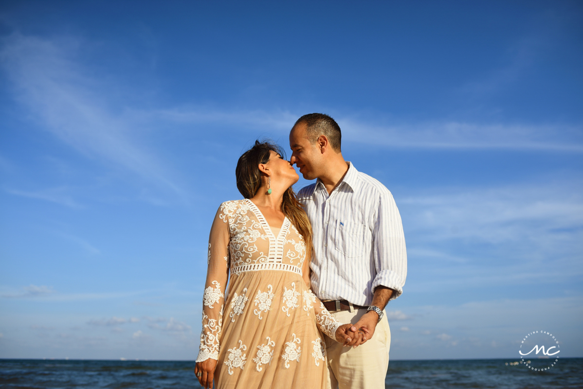 Playacar engagement photos by Martina Campolo Photography