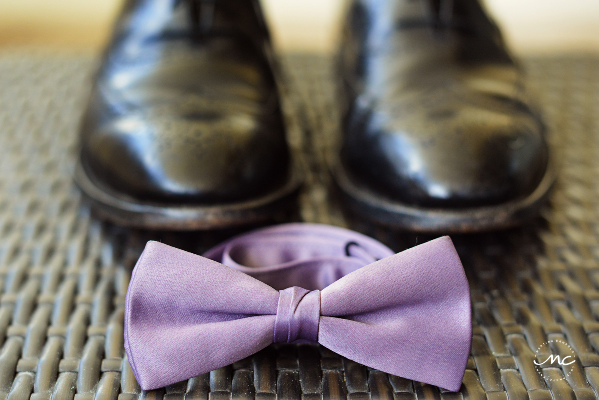 Lilac bow tie for groom at Now Sapphire Riviera Cancun, Mexico. Martina Campolo Photography