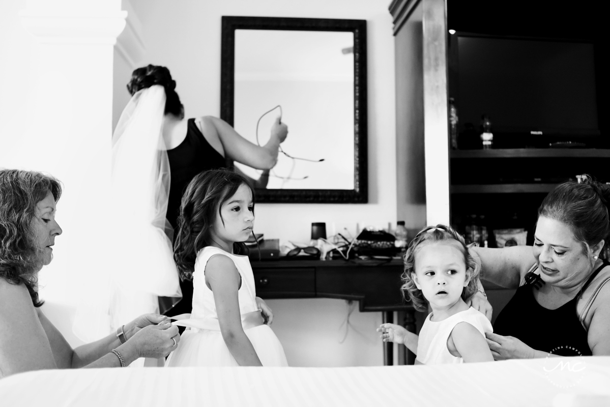 Getting ready for a Now Sapphire destination wedding in Mexico. Martina Campolo Photography