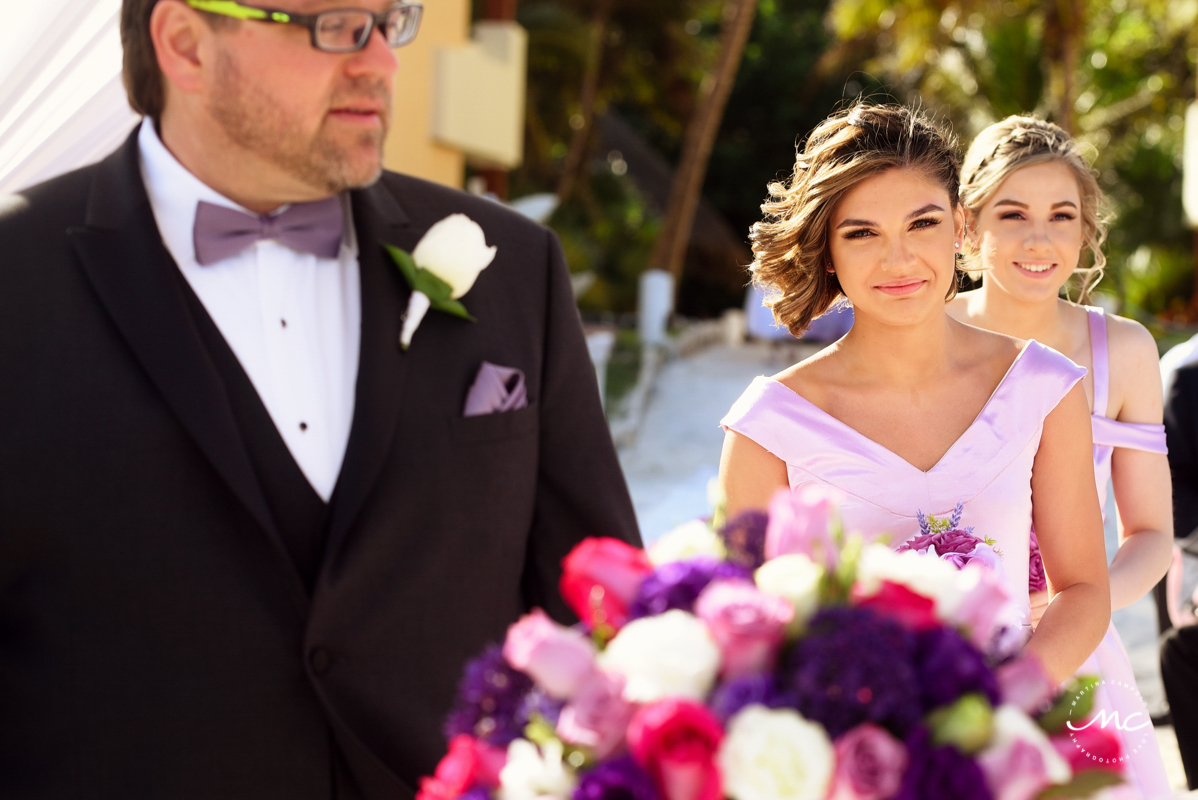 Bridesmaids in lilac dresses. Now Sapphire Riviera Cancun wedding by Martina Campolo Photography