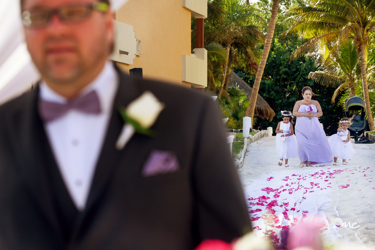 Bridesmaids and flower girls entrance at Now Sapphire Riviera Cancun, Mexico. Martina Campolo Photography