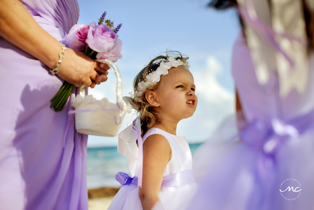 Cute flower girl at Now Sapphire Riviera Cancun wedding, Mexico. Martina Campolo Photography