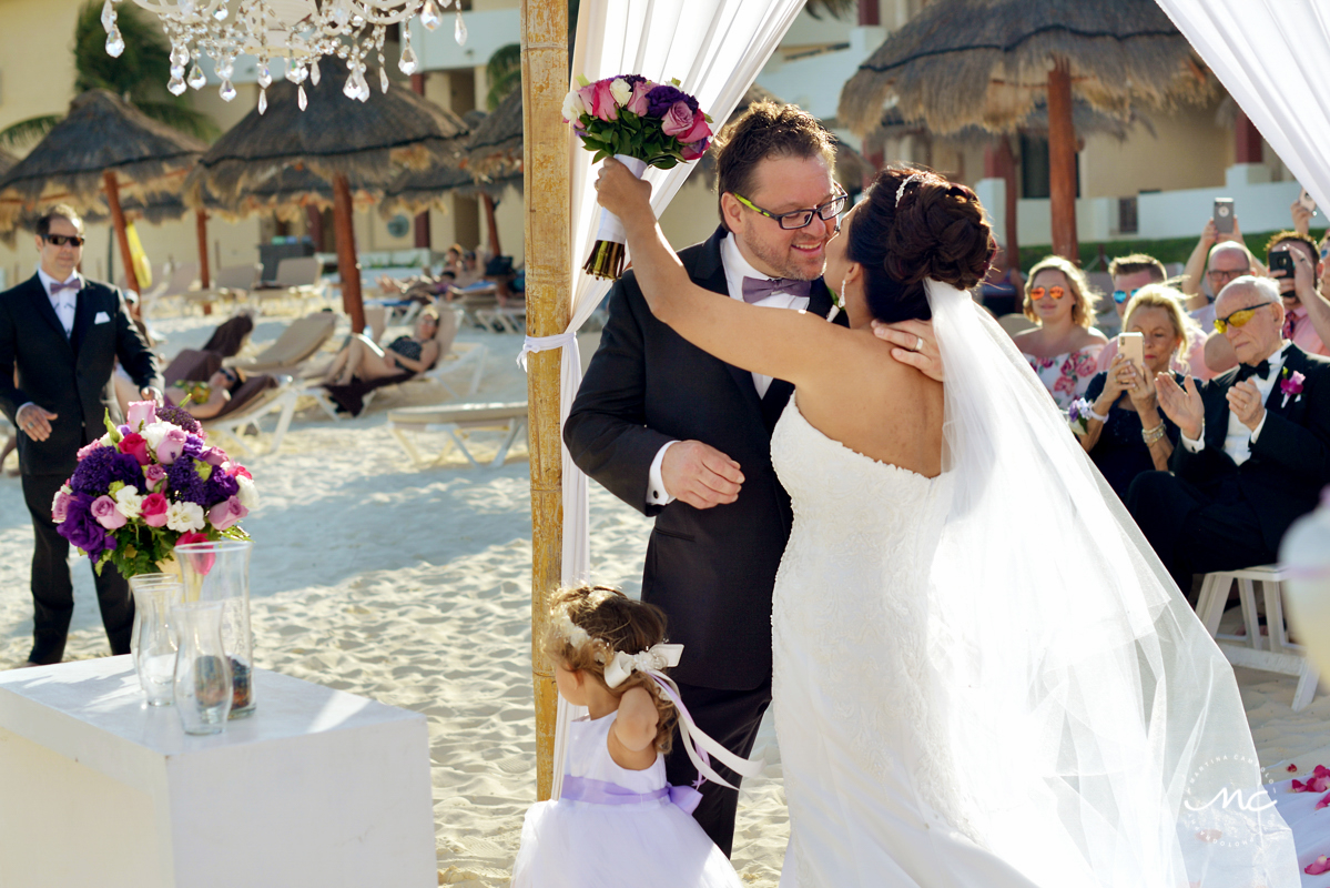 Now Sapphire Riviera Cancun wedding in Mexico by Martina Campolo Photography