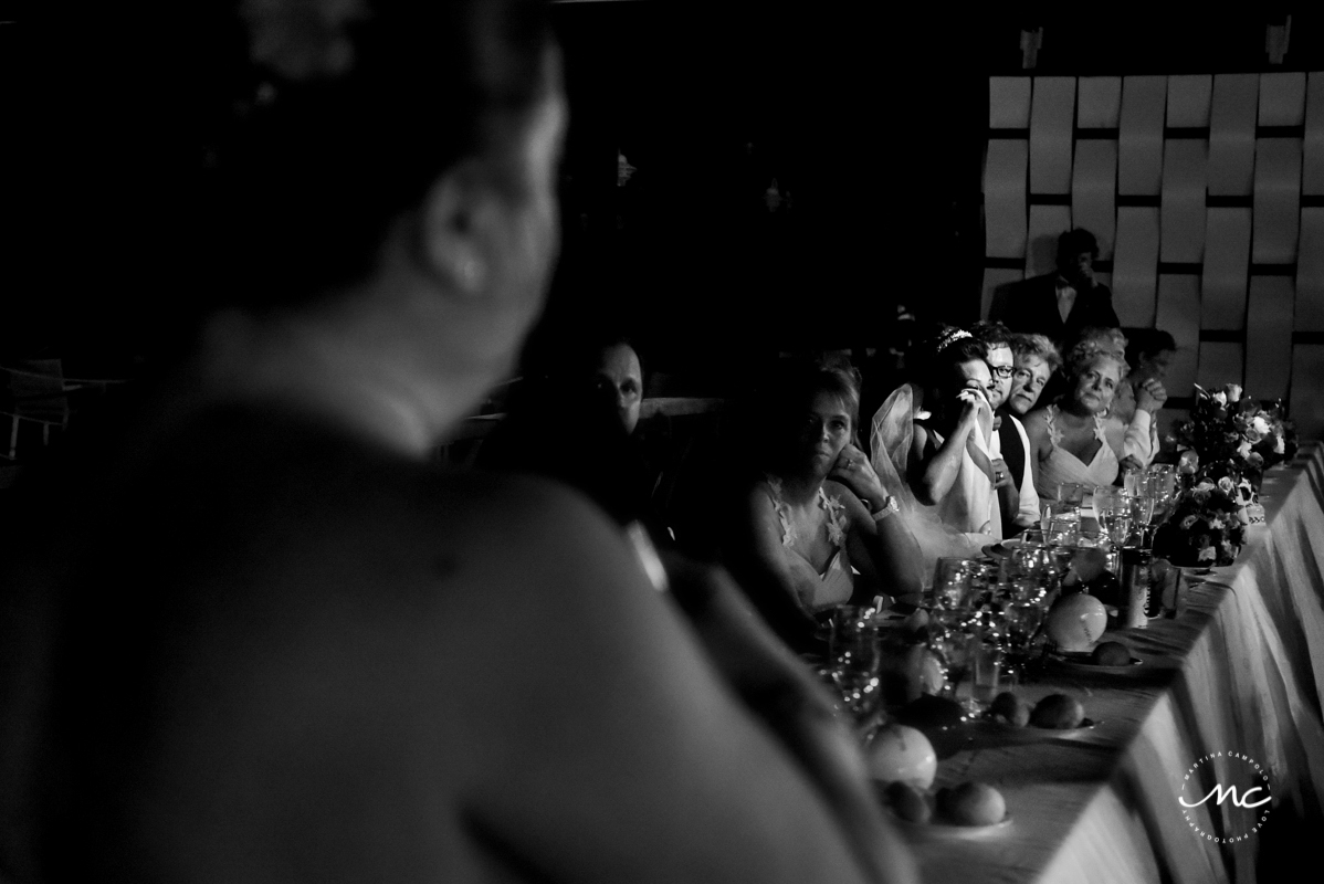 Black and white wedding reception moment at Now Sapphire, Mexico. Martina Campolo Photography