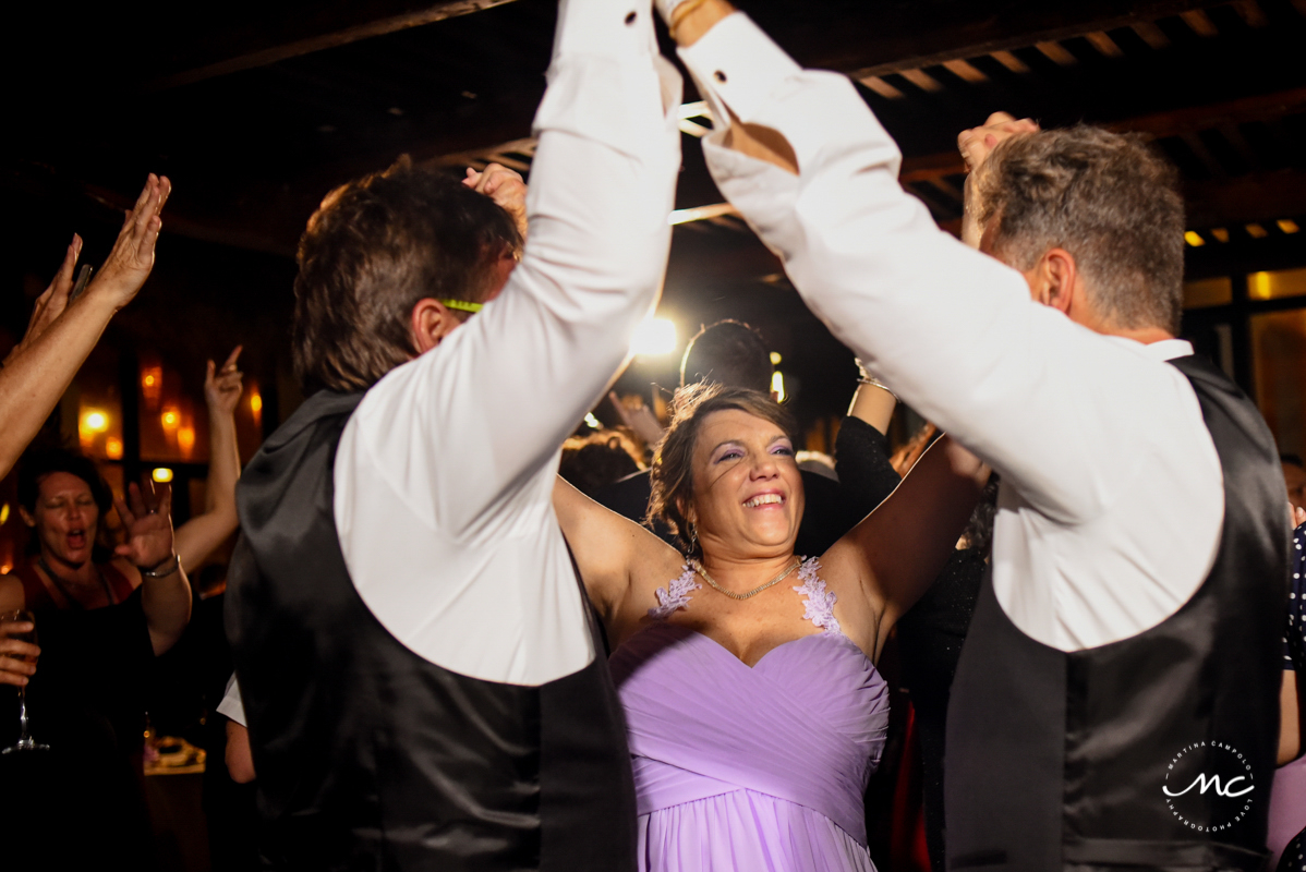 Fun wedding reception moment at Now Sapphire Riviera Cancun, Mexico. Martina Campolo Photography