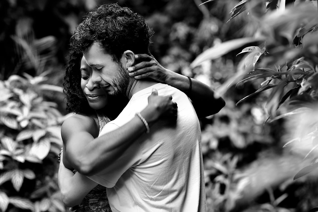 Romantic Sunset Couples Portraits in Playa del Carmen, Mexico. Martina Campolo Photography