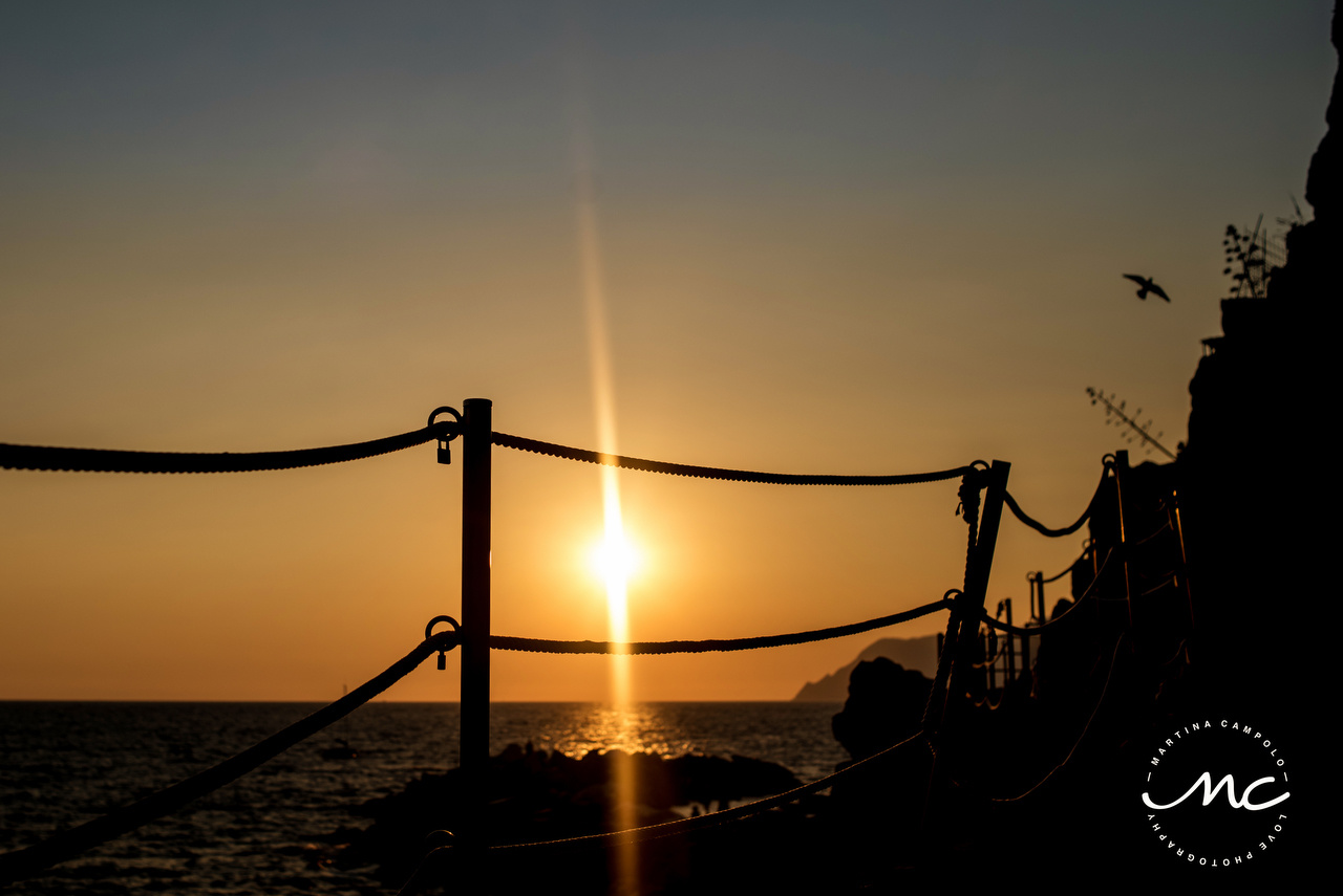 Cinque Terre Sunsets. Martina Campolo Italian Wedding Photographer