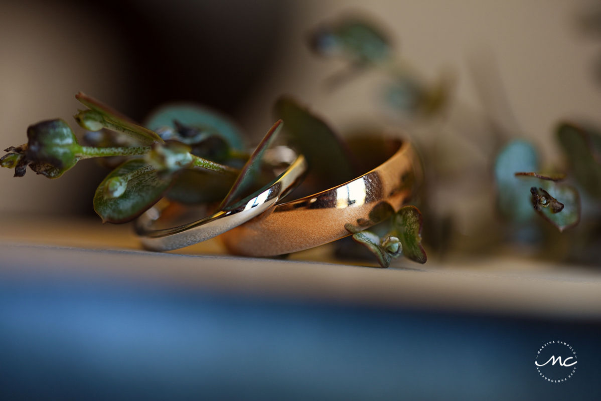 Wedding rings at Hacienda del Mar wedding in Riviera Maya, Mexico. Martina Campolo Photography