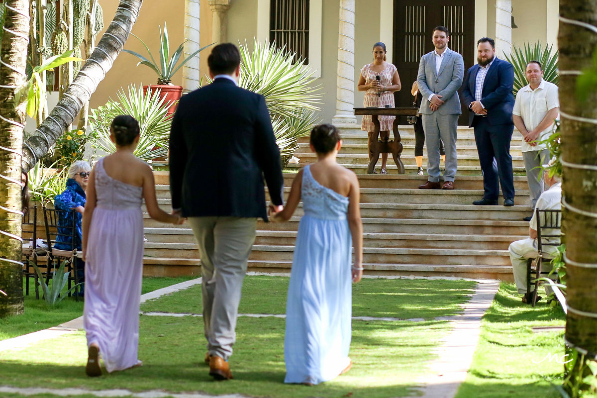 Wedding ceremony moment at Hacienda del Mar, Riviera Maya, Mexico. Martina Campolo Photography