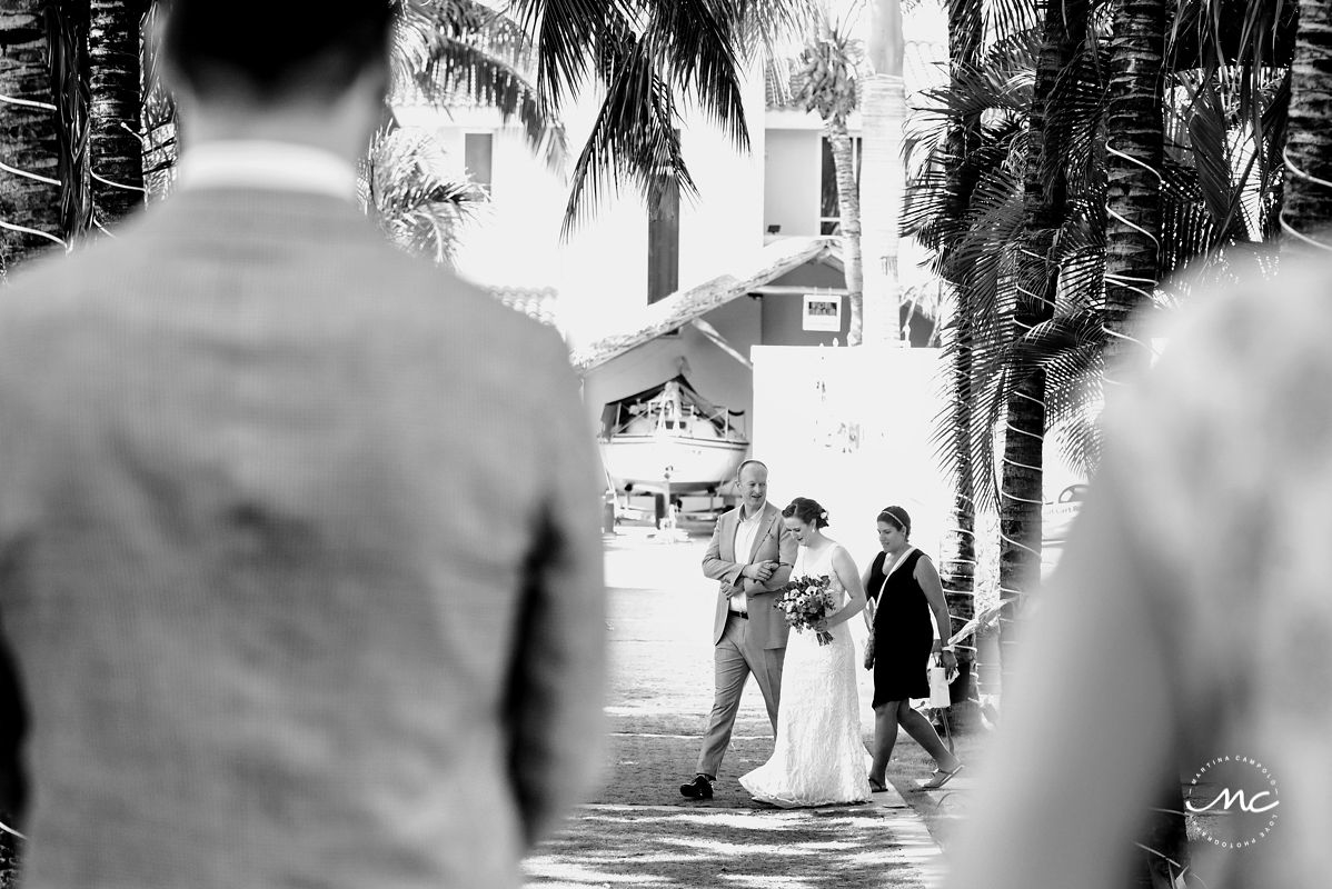 Black and white photo or bridal entrance. Hacienda del Mar wedding in Mexico by Martina Campolo Photography