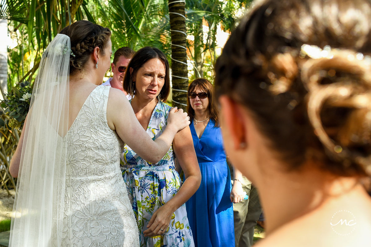 Bride and emotional wedding guest at Hacienda del Mar, Puerto Aventuras, Mexico. Martina Campolo Photography