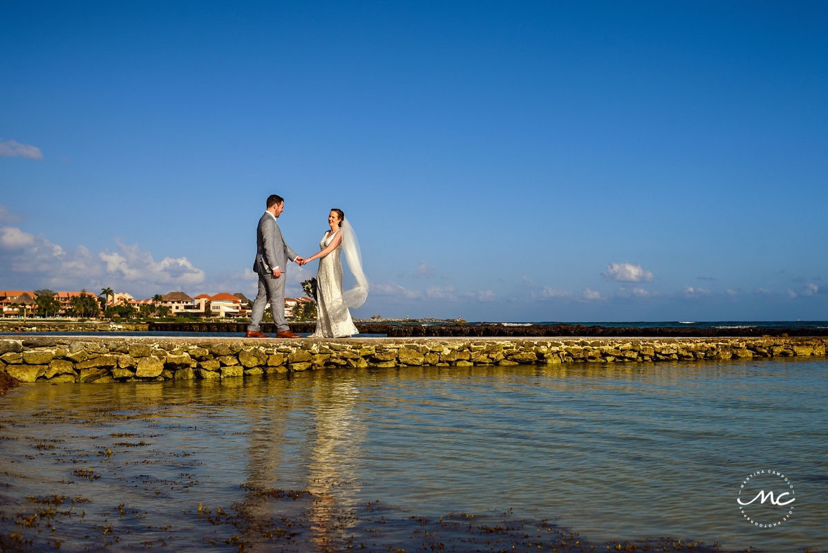 Wedding photos on pier at Hacienda del Mar, Riviera Maya, Mexico. Martina Campolo Photography