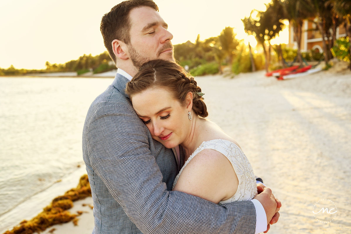 Bride and groom beach portraits closeup. Hacienda del Mar wedding in Mexico by Martina Campolo Photography